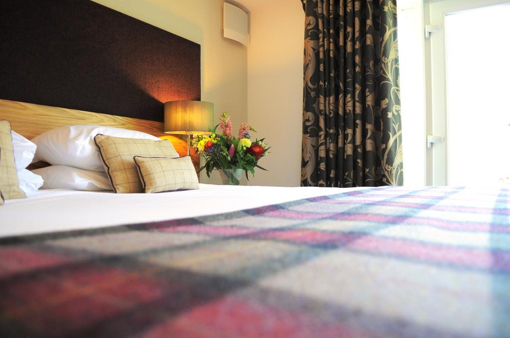Landhaus Craigmhor & Courtyard Pitlochry